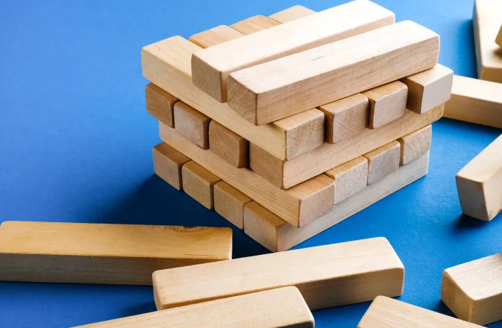 Хотя блоки «Дженги» выглядят одинаково, они имеют небольшие различия в размерах