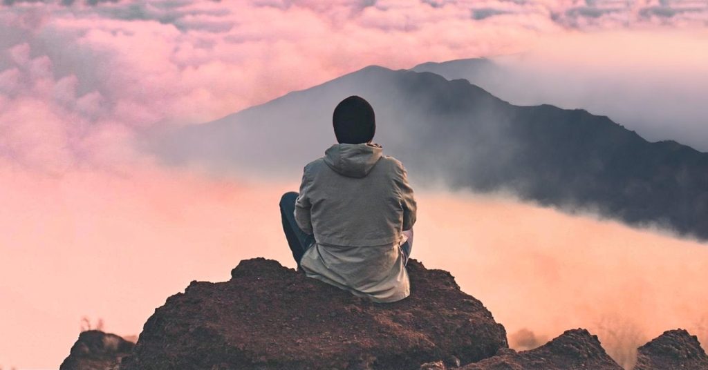 Медитация осознанного открытого восприятия: 5 минут, чтобы стать счастливее и спокойнее